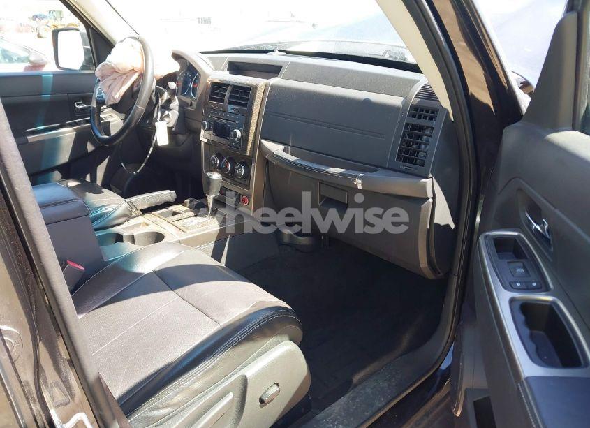 Photo 5 of 2012 Jeep Liberty LIMITED JET EDITION (VIN 1C4PJMFK3CW135812)