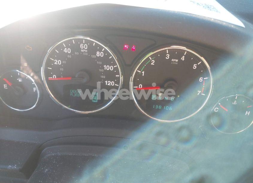 Photo 7 of 2012 Jeep Liberty LIMITED JET EDITION (VIN 1C4PJMFK3CW178367)