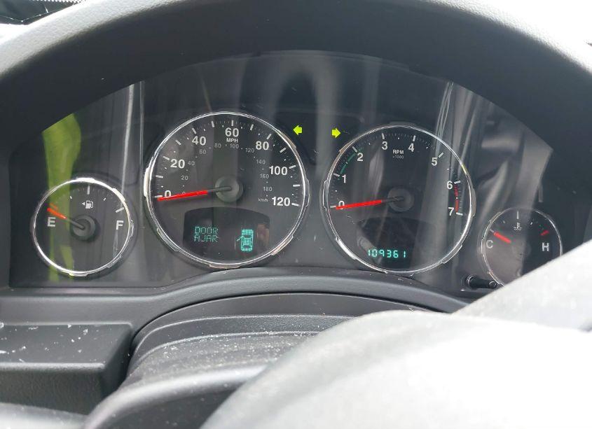 Photo 7 of 2012 Jeep Liberty LIMITED JET EDITION (VIN 1C4PJMFK5CW178192)