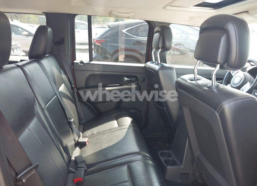 Photo 8 of 2012 Jeep Liberty LIMITED JET EDITION (VIN 1C4PJMFK8CW147664)