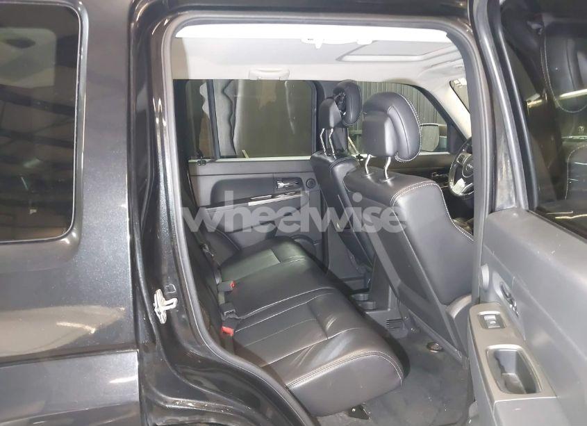 Photo 8 of 2012 Jeep Liberty LIMITED JET EDITION (VIN 1C4PJMFK8CW177103)