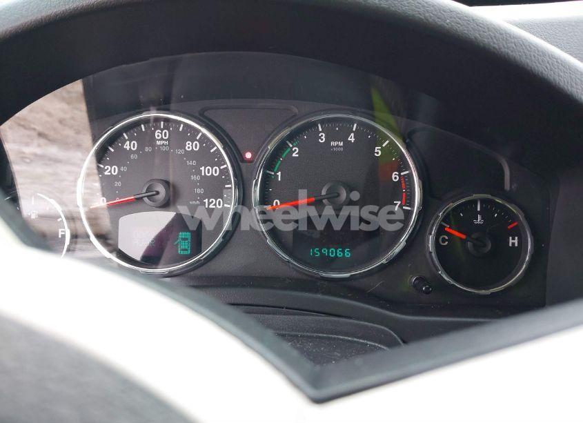 Photo 7 of 2012 Jeep Liberty LIMITED JET EDITION (VIN 1C4PJMFKXCW198616)