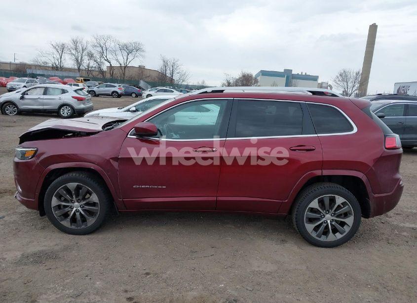 Photo 15 of 2019 Jeep Cherokee OVERLAND 4X4 (VIN 1C4PJMJN5KD284301)