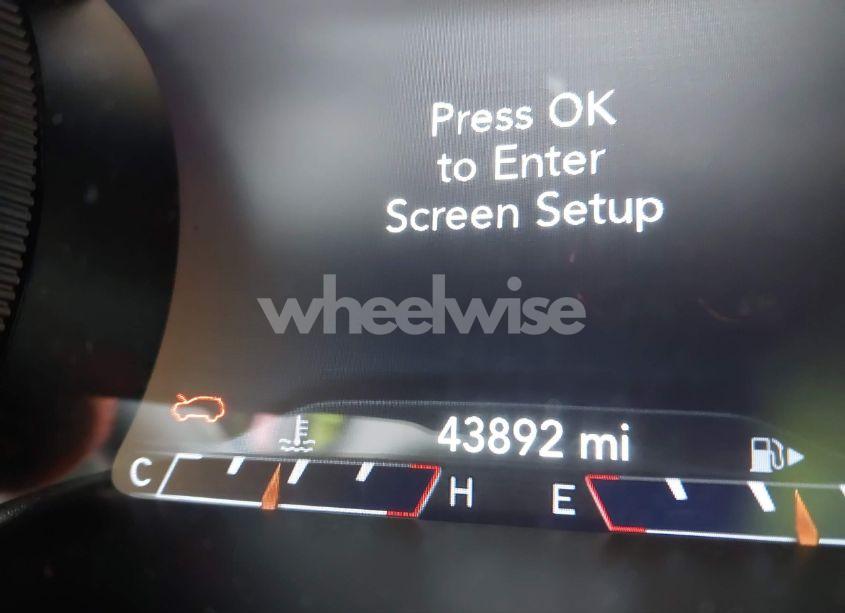 Photo 16 of 2019 Jeep Cherokee OVERLAND 4X4 (VIN 1C4PJMJN5KD284301)