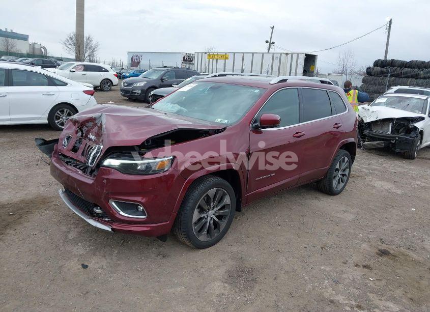 Photo 2 of 2019 Jeep Cherokee OVERLAND 4X4 (VIN 1C4PJMJN5KD284301)