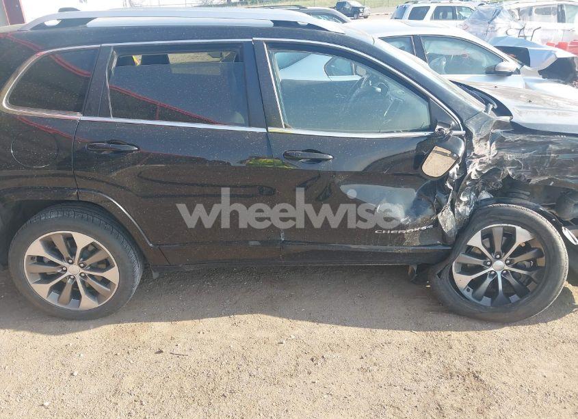 Photo 14 of 2019 Jeep Cherokee OVERLAND 4X4 (VIN 1C4PJMJNXKD490083)