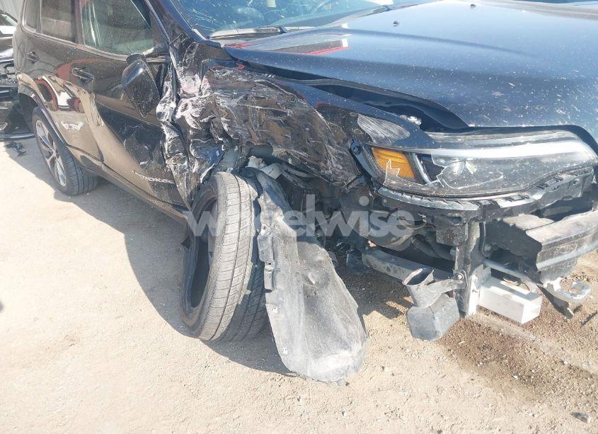 Photo 6 of 2019 Jeep Cherokee OVERLAND 4X4 (VIN 1C4PJMJNXKD490083)