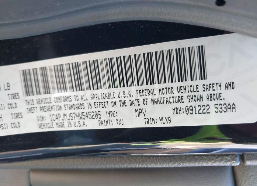 Photo 9 of 2017 Jeep Cherokee OVERLAND 4X4 (VIN 1C4PJMJS7HW545205)