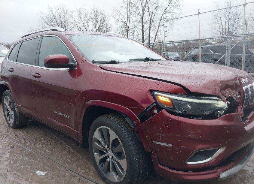 Photo 13 of 2019 Jeep Cherokee OVERLAND 4X4 (VIN 1C4PJMJX3KD372202)