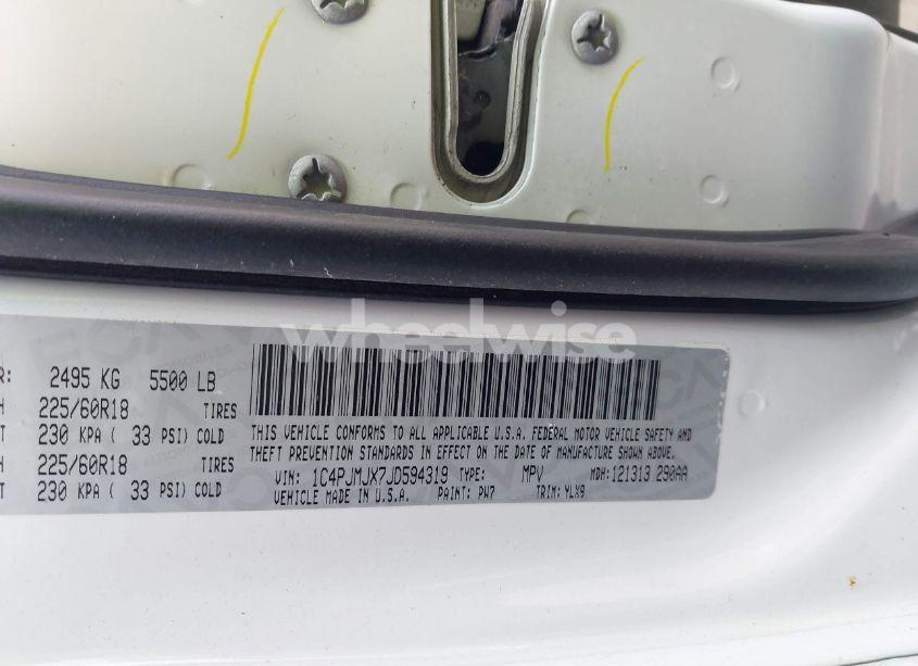 Photo 9 of 2018 Jeep Cherokee OVERLAND 4X4 (VIN 1C4PJMJX7JD594319)