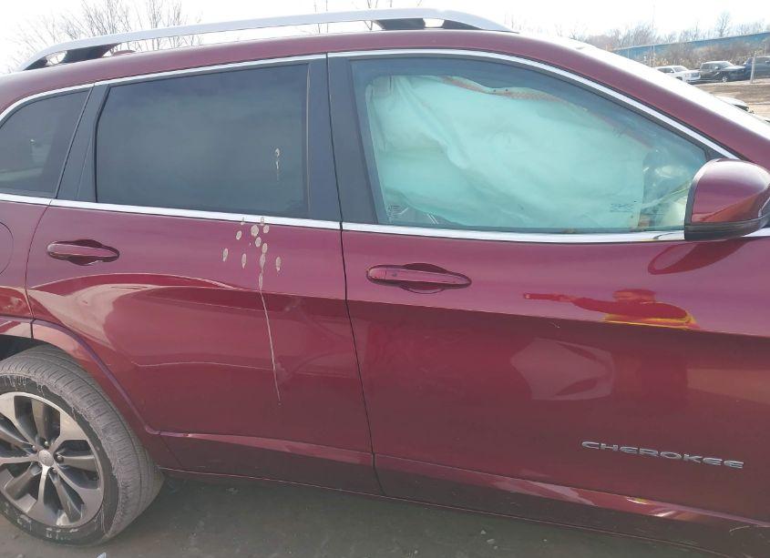 Photo 13 of 2019 Jeep Cherokee OVERLAND 4X4 (VIN 1C4PJMJX8KD257997)