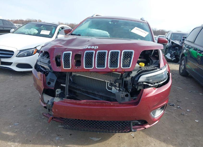 Photo 6 of 2019 Jeep Cherokee OVERLAND 4X4 (VIN 1C4PJMJX8KD257997)