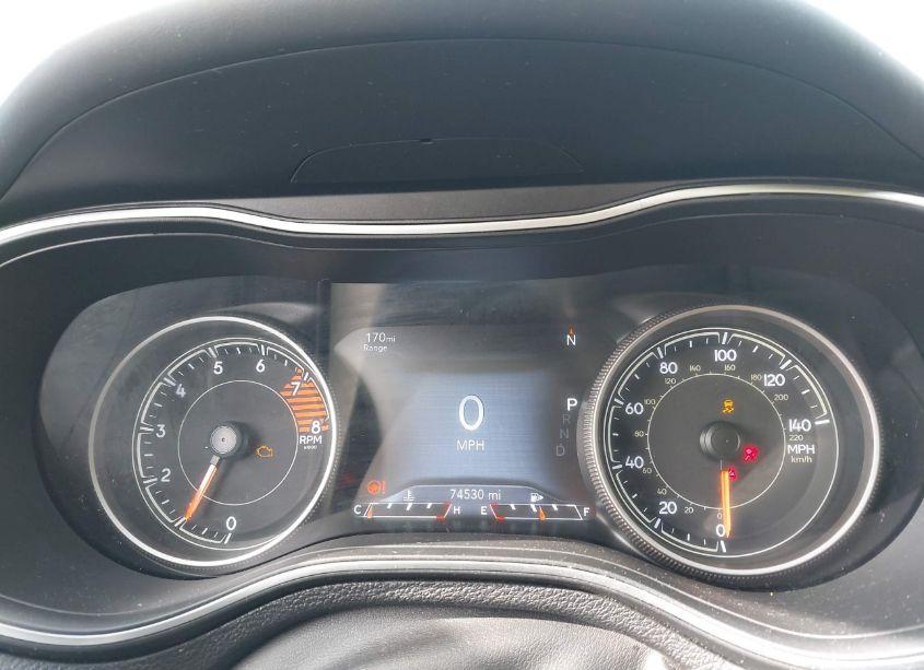 Photo 7 of 2019 Jeep Cherokee OVERLAND 4X4 (VIN 1C4PJMJX8KD257997)