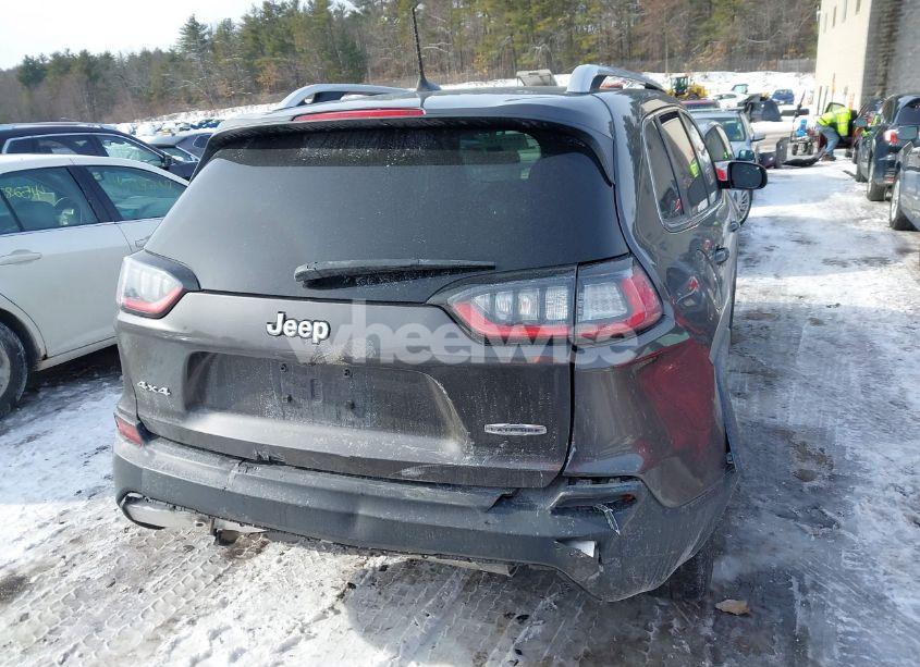 Photo 16 of 2019 Jeep Cherokee LATITUDE PLUS 4X4 (VIN 1C4PJMLB0KD190975)