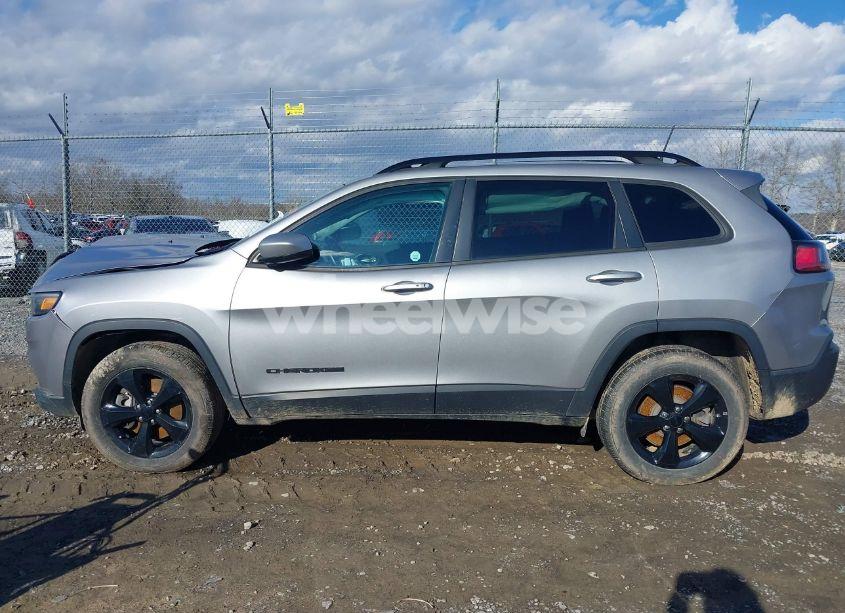 Photo 13 of 2019 Jeep Cherokee ALTITUDE 4X4 (VIN 1C4PJMLB0KD320947)