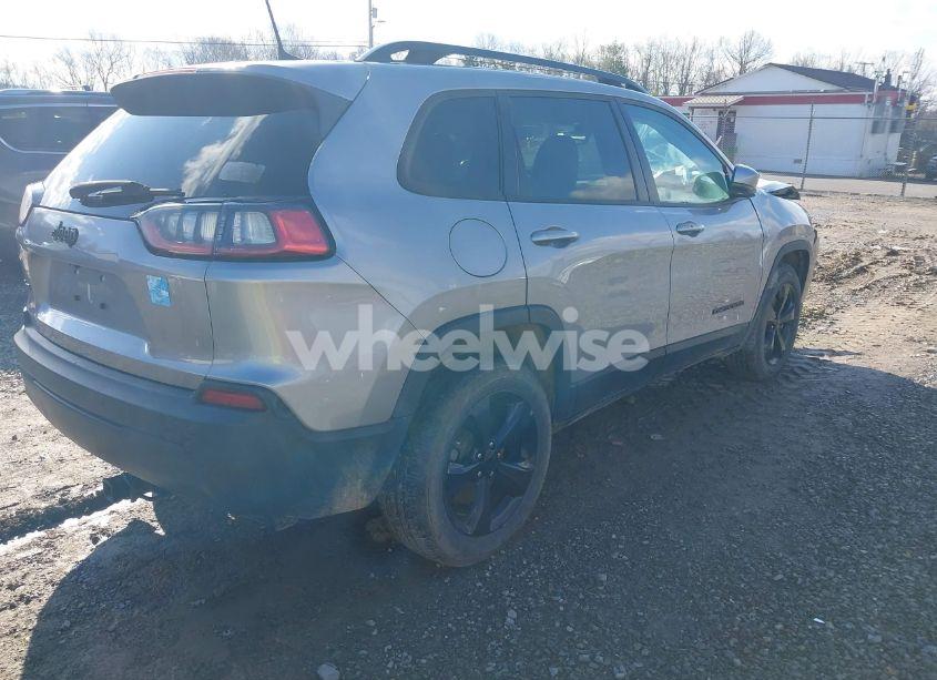 Photo 4 of 2019 Jeep Cherokee ALTITUDE 4X4 (VIN 1C4PJMLB0KD320947)