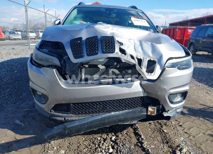 Photo 6 of 2019 Jeep Cherokee ALTITUDE 4X4 (VIN 1C4PJMLB0KD320947)