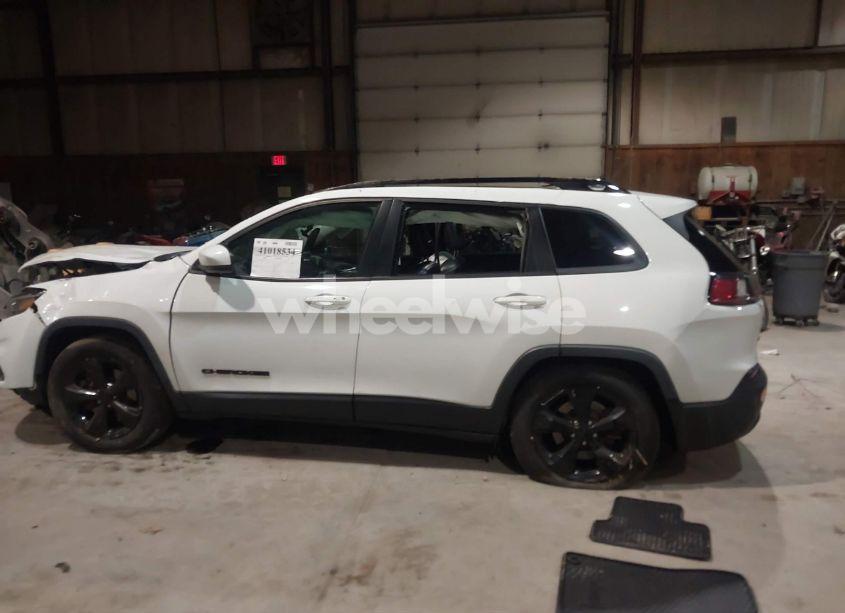 Photo 14 of 2019 Jeep Cherokee ALTITUDE 4X4 (VIN 1C4PJMLB0KD455278)