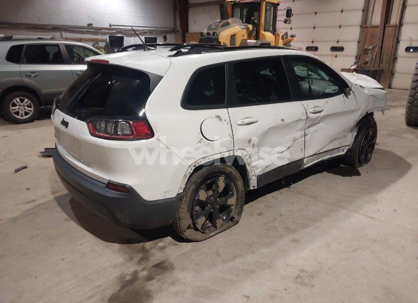 Photo 4 of 2019 Jeep Cherokee ALTITUDE 4X4 (VIN 1C4PJMLB0KD455278)