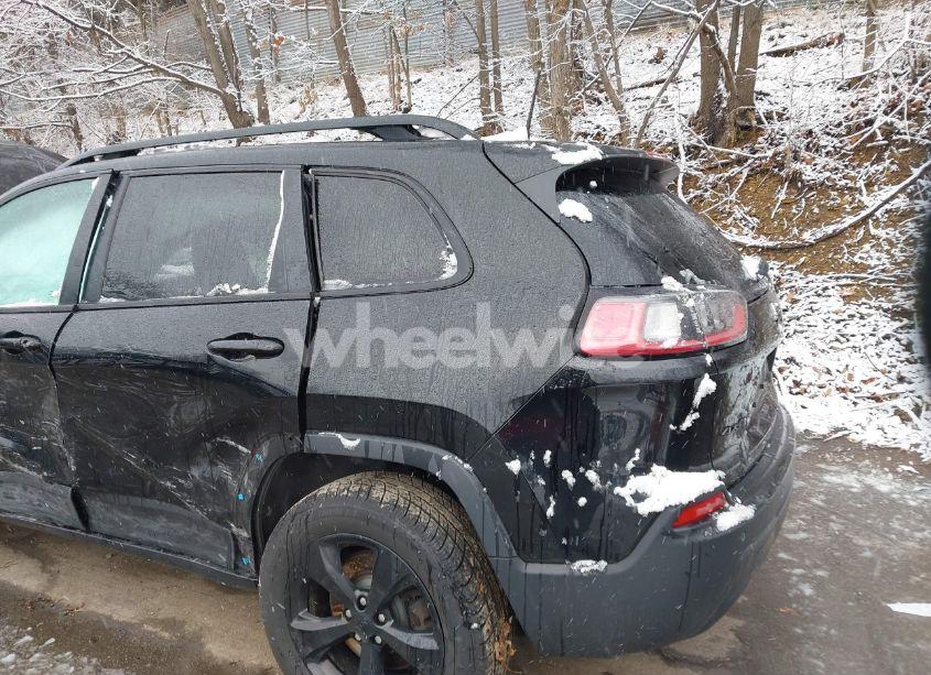 Photo 11 of 2019 Jeep Cherokee ALTITUDE 4X4 (VIN 1C4PJMLB0KD485820)