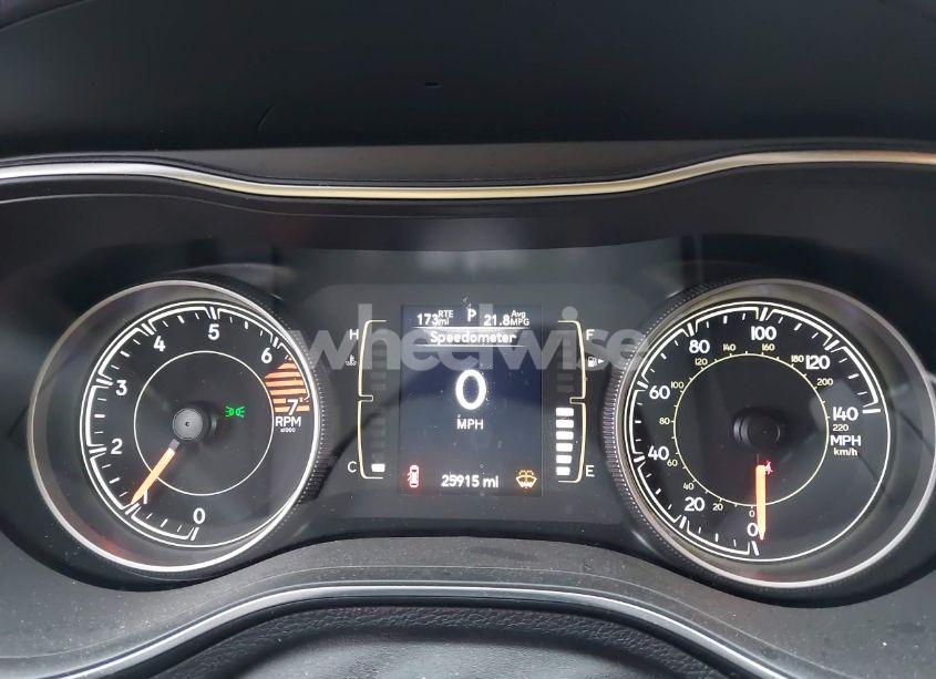 Photo 7 of 2020 Jeep Cherokee LATITUDE PLUS 4X4 (VIN 1C4PJMLB0LD509566)