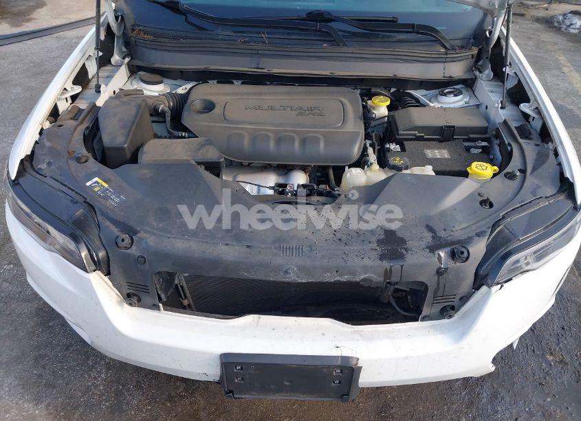 Photo 10 of 2020 Jeep Cherokee LATITUDE PLUS 4X4 (VIN 1C4PJMLB0LD604032)
