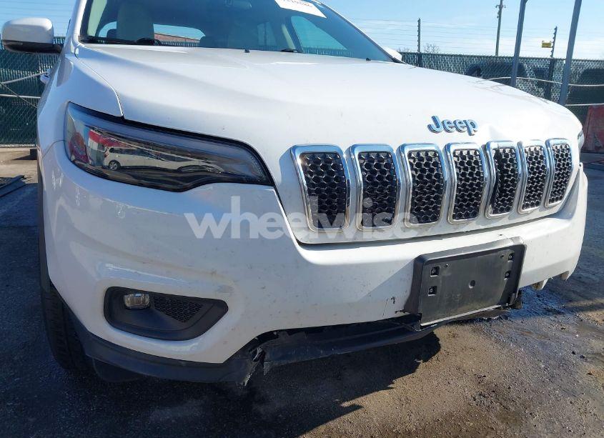 Photo 19 of 2020 Jeep Cherokee LATITUDE PLUS 4X4 (VIN 1C4PJMLB0LD604032)