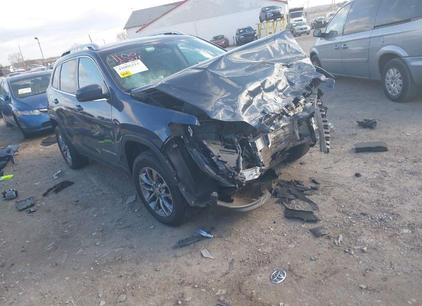 2020 Jeep Cherokee LATITUDE PLUS 4X4 (VIN 1C4PJMLB0LD651335) main photo