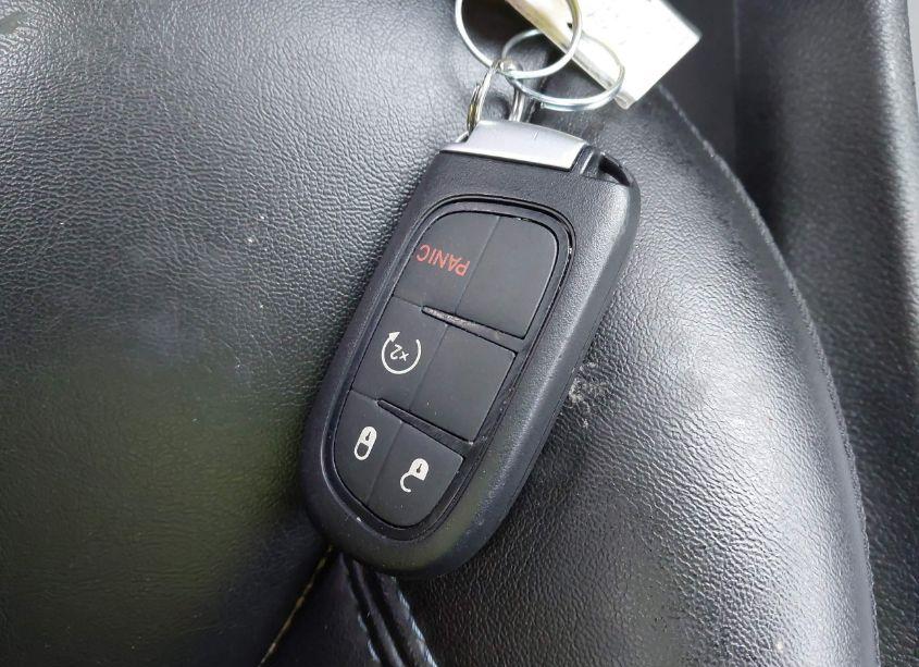 Photo 11 of 2021 Jeep Cherokee LATITUDE PLUS 4X4 (VIN 1C4PJMLB0MD219426)