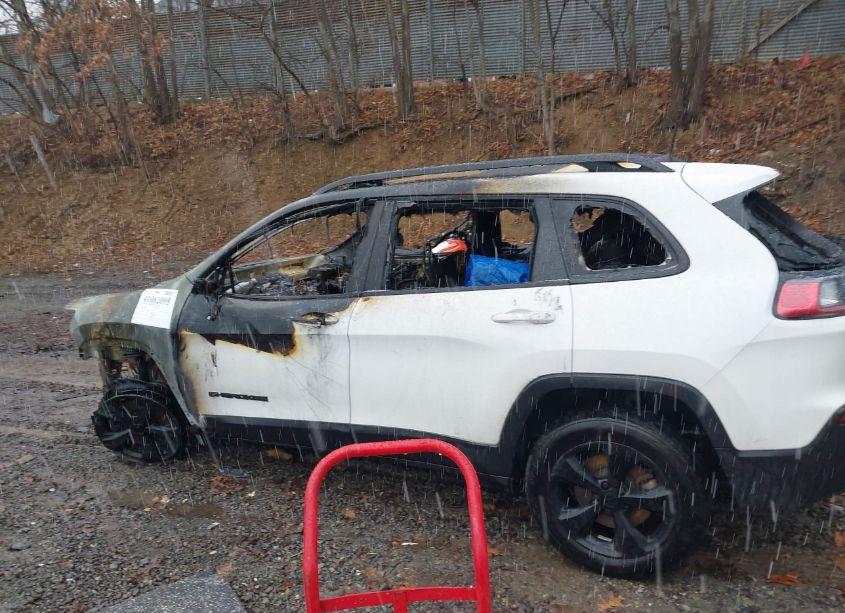 Photo 14 of 2021 Jeep Cherokee ALTITUDE 4X4 (VIN 1C4PJMLB0MD233553)