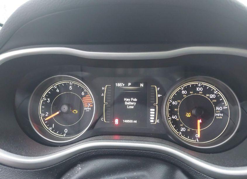 Photo 7 of 2018 Jeep Cherokee LATITUDE PLUS 4X4 (VIN 1C4PJMLB1JD532755)