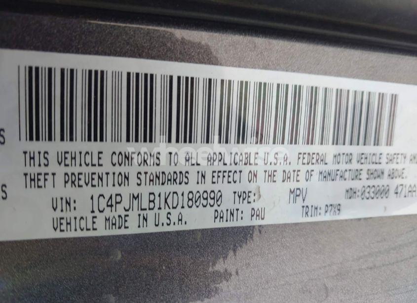 Photo 9 of 2019 Jeep Cherokee LATITUDE PLUS 4X4 (VIN 1C4PJMLB1KD180990)