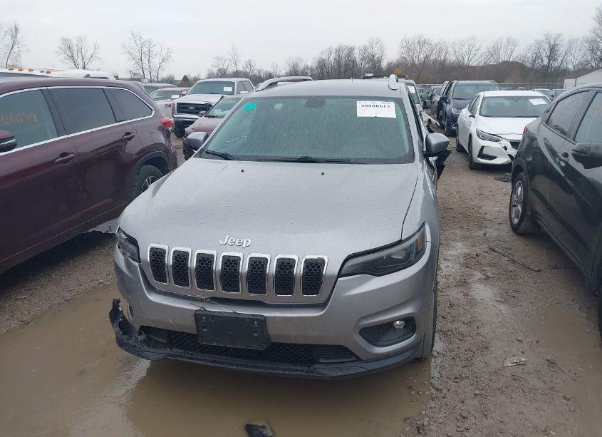 Photo 12 of 2019 Jeep Cherokee LATITUDE PLUS 4X4 (VIN 1C4PJMLB1KD181119)