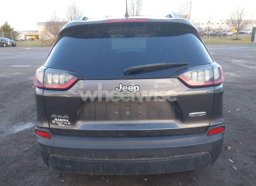 Photo 16 of 2019 Jeep Cherokee LATITUDE PLUS 4X4 (VIN 1C4PJMLB1KD311884)