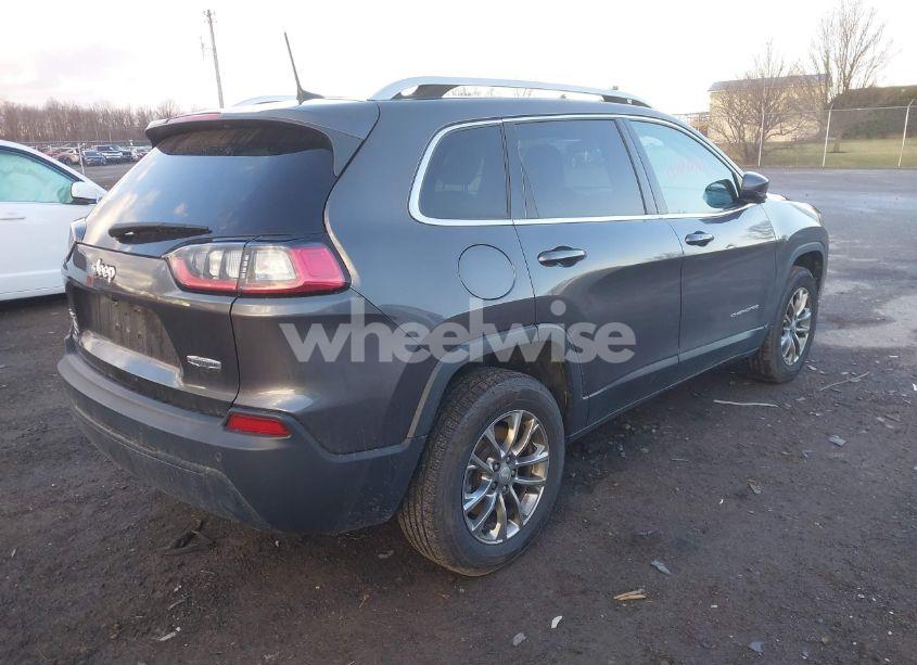 Photo 4 of 2019 Jeep Cherokee LATITUDE PLUS 4X4 (VIN 1C4PJMLB1KD311884)
