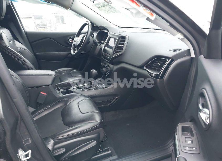 Photo 5 of 2020 Jeep Cherokee ALTITUDE 4X4 (VIN 1C4PJMLB1LD594711)