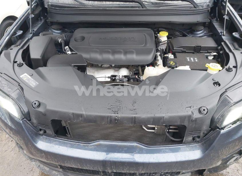 Photo 10 of 2020 Jeep Cherokee LATITUDE PLUS 4X4 (VIN 1C4PJMLB1LD646130)