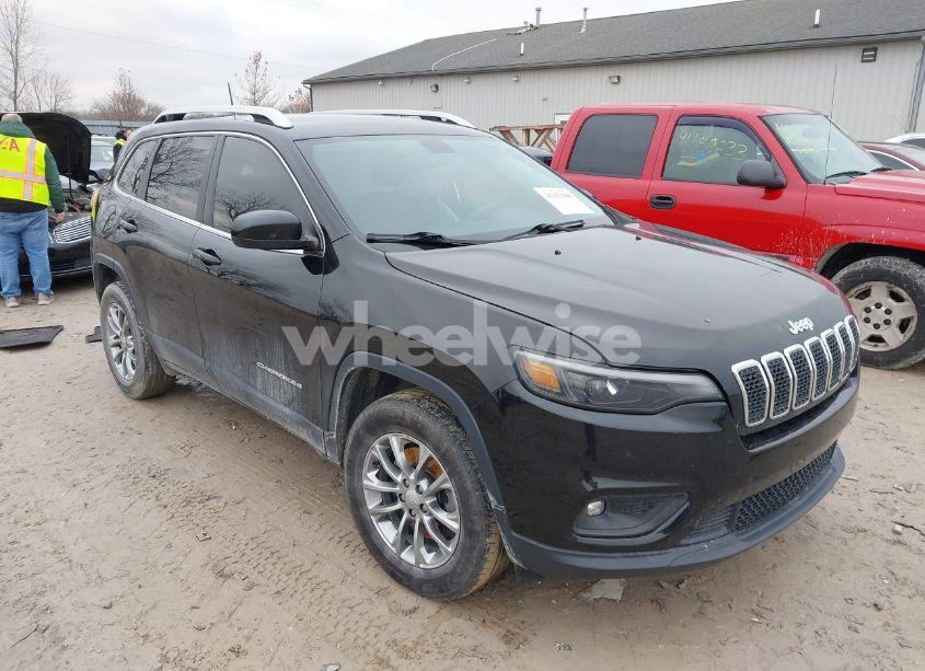Photo 13 of 2019 Jeep Cherokee LATITUDE PLUS 4X4 (VIN 1C4PJMLB2KD211471)