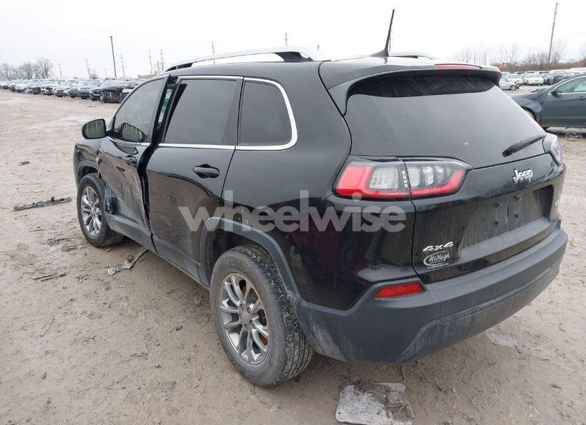 Photo 14 of 2019 Jeep Cherokee LATITUDE PLUS 4X4 (VIN 1C4PJMLB2KD211471)