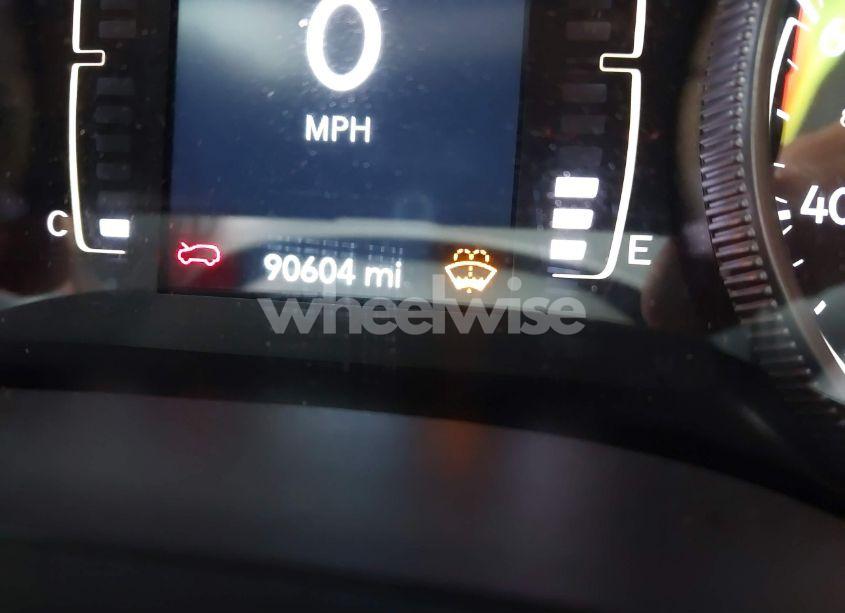 Photo 15 of 2019 Jeep Cherokee LATITUDE PLUS 4X4 (VIN 1C4PJMLB2KD211471)