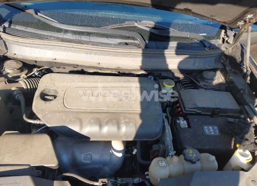 Photo 10 of 2019 Jeep Cherokee LATITUDE PLUS 4X4 (VIN 1C4PJMLB2KD261304)