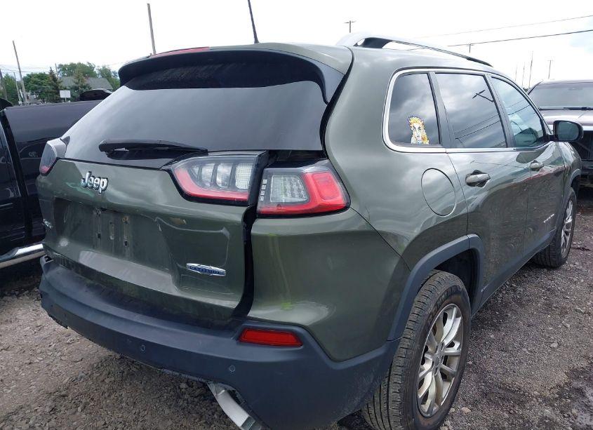 Photo 4 of 2019 Jeep Cherokee LATITUDE PLUS 4X4 (VIN 1C4PJMLB2KD292357)