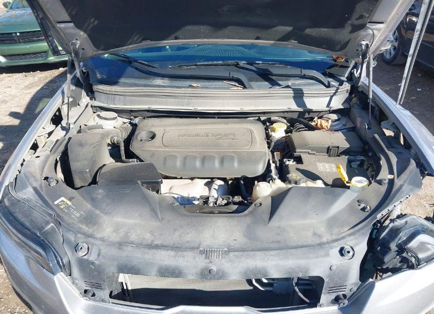 Photo 10 of 2019 Jeep Cherokee ALTITUDE 4X4 (VIN 1C4PJMLB2KD391325)