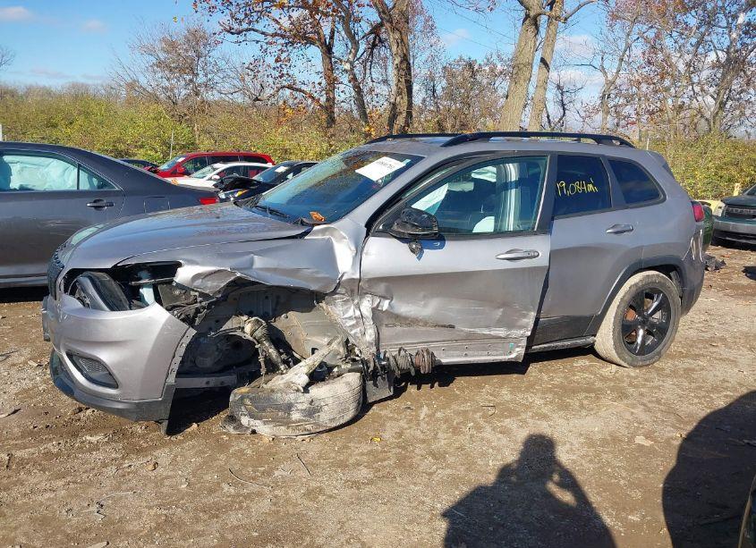 Photo 15 of 2019 Jeep Cherokee ALTITUDE 4X4 (VIN 1C4PJMLB2KD391325)