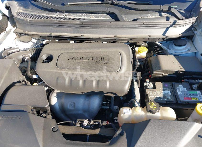 Photo 10 of 2019 Jeep Cherokee ALTITUDE 4X4 (VIN 1C4PJMLB2KD461079)