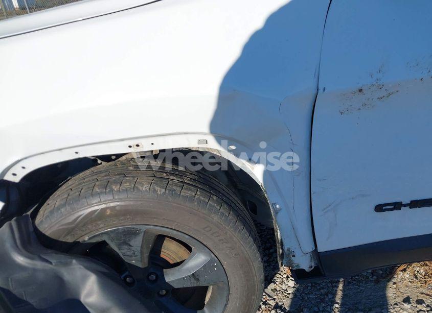 Photo 19 of 2019 Jeep Cherokee ALTITUDE 4X4 (VIN 1C4PJMLB2KD461079)