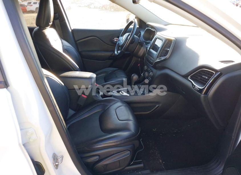 Photo 5 of 2019 Jeep Cherokee ALTITUDE 4X4 (VIN 1C4PJMLB2KD461079)