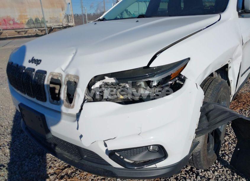 Photo 6 of 2019 Jeep Cherokee ALTITUDE 4X4 (VIN 1C4PJMLB2KD461079)