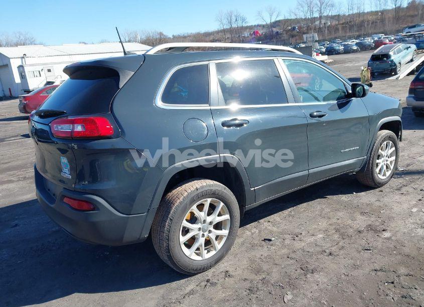 Photo 4 of 2018 Jeep Cherokee LATITUDE PLUS 4X4 (VIN 1C4PJMLB3JD571203)
