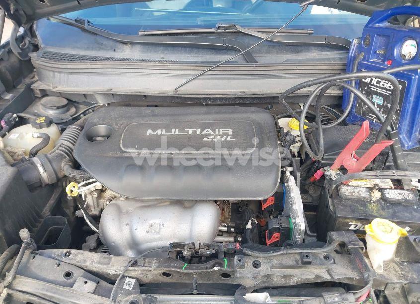 Photo 10 of 2018 Jeep Cherokee LATITUDE PLUS 4X4 (VIN 1C4PJMLB3JD601512)